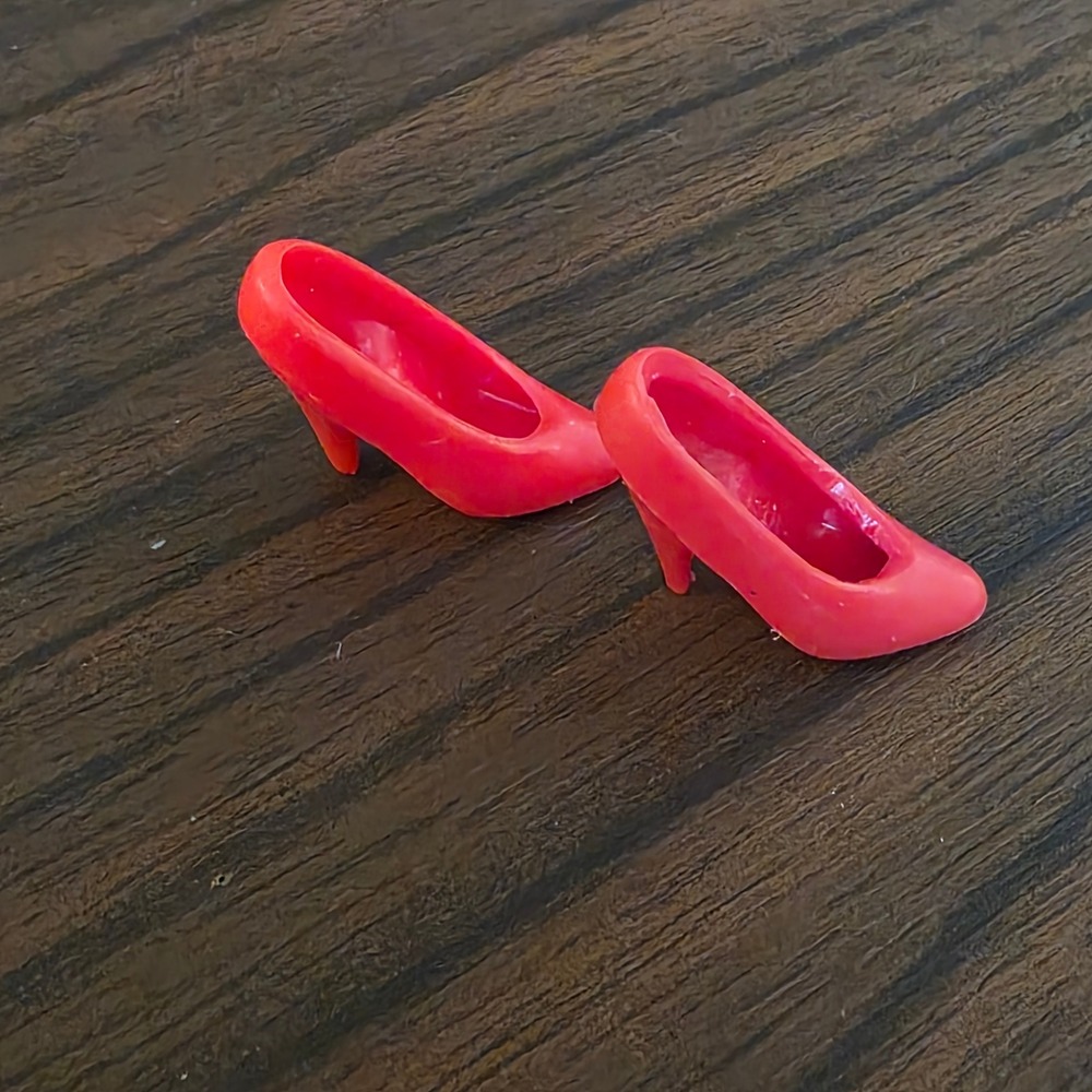 Vintage Barbie Red High Heel Pumps Doll Shoes Fashion Accessories 1:6 Scale